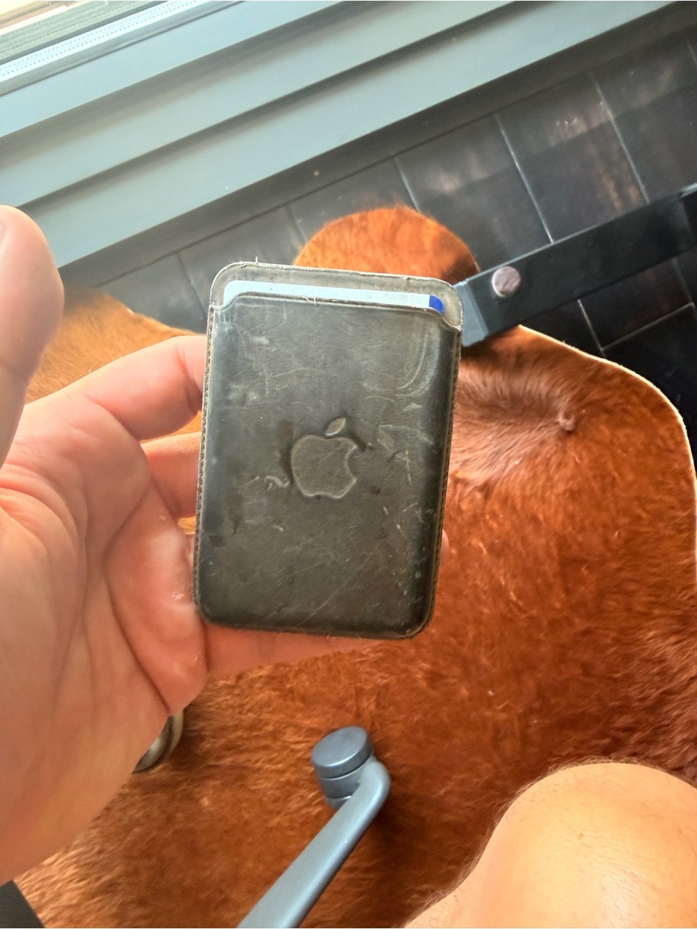 Apple MagSafe Leather Wallet for iPhone – Brown – Genuine Apple